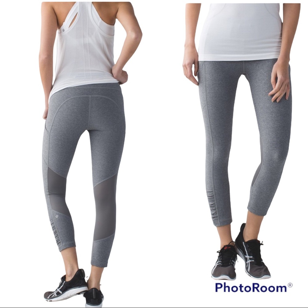 Lululemon | Speed Crop
Heathered Slate